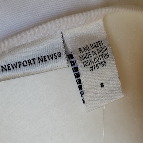 White Embellished Keyhole Sleeveless Tank Top - Picture 5 of 6